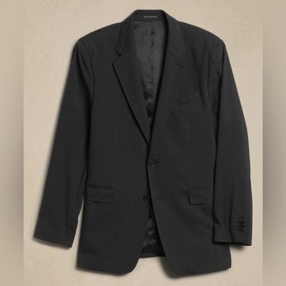 NWT! Banana Republic Charcoal Modern Classic Heather Suit...